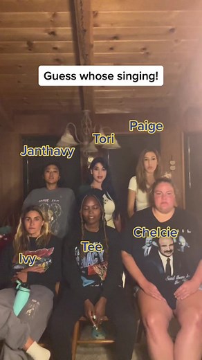 Guess whose singing!!! ✨🍒 #singing #singingchallenge