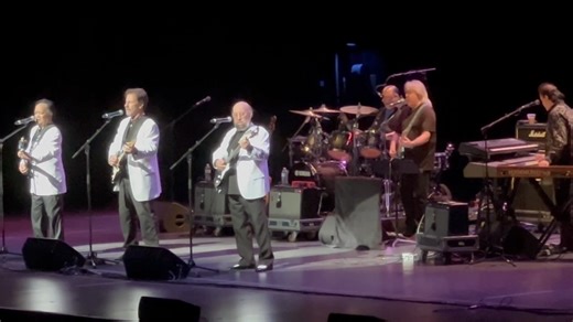 The Association - Never My Love - July 30, 2022 | Legendary Concerts