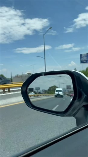 11K reactions · 1K shares | Algunas formas principales para que tu cambio de carril sea seguro #escuela #manejo #tinaescuelademanejo #conducir #manera #sinmiendo #seguridad #programa Original | Tina Escuela de Manejo | Facebook