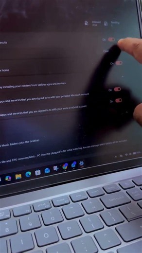 Delete Windows Search History INSTANTLY! 🤫#ytstudio #windows11 #technology #shorts #youtubeshorts