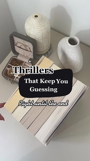 Some of my fave thrillers with an amazing twist that kept me on edge right until the end. More detail on my insta, link in my bio! We are entering spooky season so hit me with your thriller/creepy/dark recs 👇🏼 #UnlimitedHPInk #GenshinTeleport #fyp #booktok #thriller #bookrecs #spookyseason #booksoftiktok #thrillerbooks #crimefiction