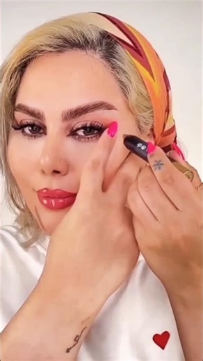 Jawline Face Lift Makeup Tutorial 😮😱