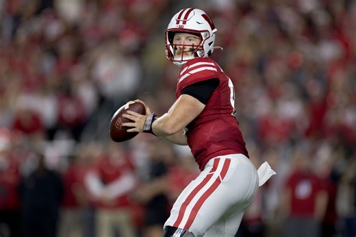 "Good luck Bill Belichick," "Another dog sh*t QB": CFB fans buzz as Wisconsin QB Billy Edwards Jr. commits to North Carolina