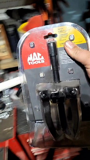 #mechanic #smallenginemechanic #smallenginerepair #toro #beltreplacement