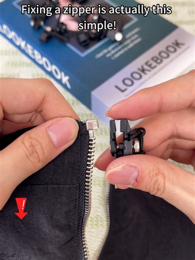 With this universal removable zipper head, broken zippers of bags and clothes can be useful #zipper #tiktokdeal #tiktokshop