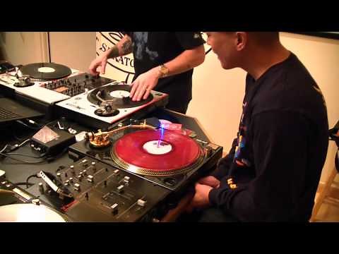 5 minutes of Scratch Q Bert & Revolution