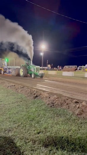 That’s a wrap for the outdoor pulling season! It’s been a great year! Time to start working on some projects! #tractor #letsgrowpulling #tractorpulling #fyp #dieselpower #diesel #horsepower #antiquetractor #pullingtractor #internationalharvester #johndeere | rustyironpullingteam