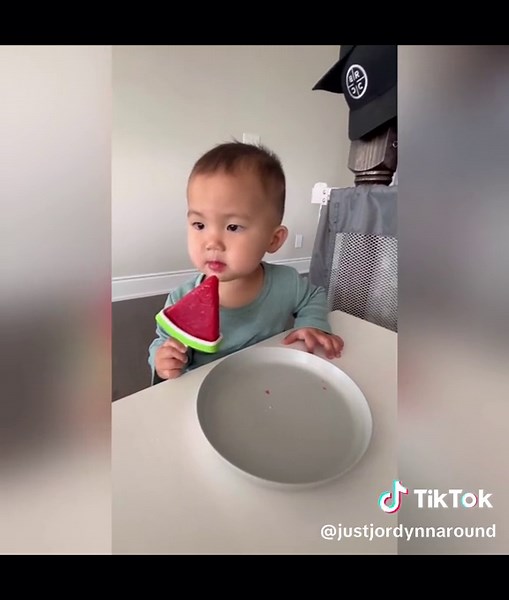 Homemade Popsicles Sharing for Kids | Sweet Treats with Mommy