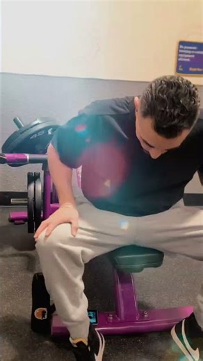 Opening Pandora box to unleash the beast let's get it 💪on the supine press #chestday #Musclegrowth