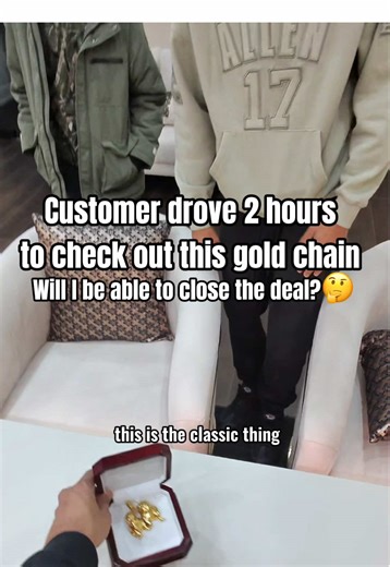 Will I be able to close the deal on this gold chain? Our returning customer drove 2 hours from Niagara Falls to Toronto to check out this gold chain Let us know how I did 👇 #gold #goldchain #goldjewelry #jewelry #torontojeweller