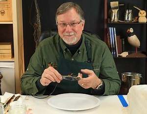 Introduction to Airbrushing by Floyd Scholz