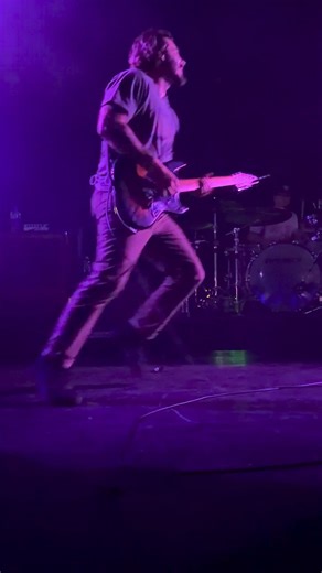 We’ve been having a blast playing these new ‘Horizons/West’ songs on tour! Still plenty of shows left — grab your tickets at thrice.net/tour Oct 31 | Boston, MA | House of Blues Nov 1 | New York, NY | Irving Plaza 🟥 SOLD OUT Nov 2 | Philadelphia, PA | TLA 🟥 SOLD OUT Nov 4 | Toronto, ON | Danforth 🟥 SOLD OUT Nov 5 | Montreal, QC | Beanfield 🟥 SOLD OUT Nov 7 | Cleveland, OH | Globe Iron Nov 8 | Detroit, MI | Majestic Nov 9 | Chicago, IL | House of Blues Nov 11 | Minneapolis, MN | Fillmore Minn