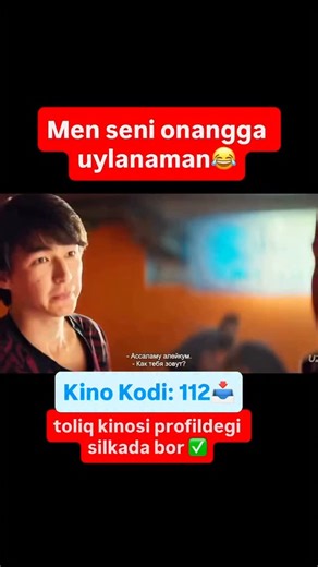 Kino❤️ on Instagram: "2001년 개봉한 영화 “A Beautiful Mind”는 단순히 천재 수학자의 삶을 다룬 작품이 아니라, 인간이 내면의 혼란 속에서도 어떻게 사랑과 신뢰로 자신을 되찾아가는지를 보여주는 깊은 이야기입니다. 화려한 계산 장면보다 존 내쉬가 마음속 그림자를 이겨내려는 순간들이 훨씬 더 오래 기억에 남죠. 특히 그가 현실과 환상 사이에서 흔들리면서도 끝까지 아내를 향한 마음을 놓지 않는 모습은 묘하게 가슴을 저릿하게 만듭니다. 이 영화에서 감정을 완성시키는 요소는 바로 잔잔한 피아노 선율과 차분한 배경음악입니다. 처음에는 조용히 스며들지만, 어느 순간 관객도 모르게 내쉬의 감정에 같이 잠기게 되죠. 후반부, 아내가 내쉬의 손을 잡아주던 장면에서는 음악과 화면이 자연스럽게 겹쳐지면서 눈시울이 뜨거워지는 경험을 하게 됩니다. 많은 이들이 “이 장면만 떠올려도 이상하게 마음이 찡하다”고 말하는 이유도 그 때문일 겁니다. 이 영화가 여러 상을 휩쓴 건 단