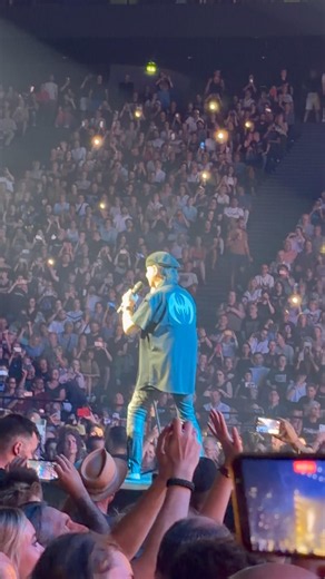 Scorpions live in Paris, Accor Arena, Coming Home Tour 2026