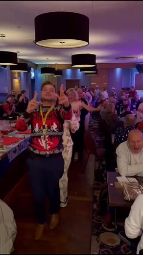 What an amazing night! You all sure know how to celebrate the end of the season. Merry Christmas!🎅🏻 | The Beachcomber, Brean