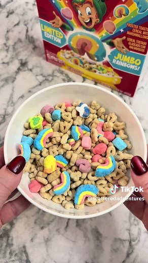 Lucky Charms Limited Edition Jumbo Rainbows Review