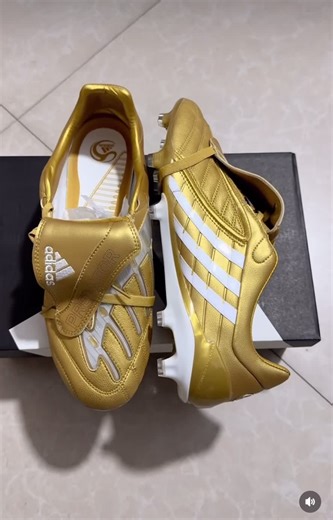 ADIDAS PREDATOR ELITE 🔥⚽️ Does anyone remember these?👀 One of the best predators adidas brought out in our opinion 😍 Available to order now, link in bio 🔗 #footballboots #footballtiktok #footballedit #cleats #adidaspredator