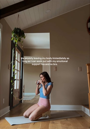 Dear 30 year olds, I’M RAISING MY APP PRICES February 2nd!!! 👀❣️ ☕️ What does this mean? 1) if you’re on my app, you are LOCKED IN baby. Your prices will not change. Pinky promise. 2) if you WANT to be locked into the lowest price EVER on my app and not have this price change affect you, ✨LINK IN BIO for my lowest rates of $8/month✨ After 8 years of subscription content and loads of work, I’m slightly raising prices (just a smidge!) to compensate my efforts. If trying out my cozy, 30 workouts h