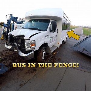 39K views · 1.2K reactions | Bus In The Fence The Sling Shot Maneuver! | Ron Pratt | Facebook