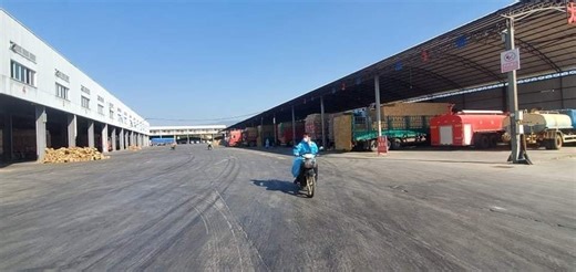 China Locks Ruili After COVID-19 Outbreak In Fruit Market