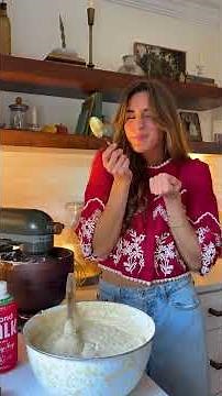 LET'S MAKE A 16 LAYER CAKE!! Eggnog Cake with Gingerbread Brittle & Eggnog Cream Cheese Frosting