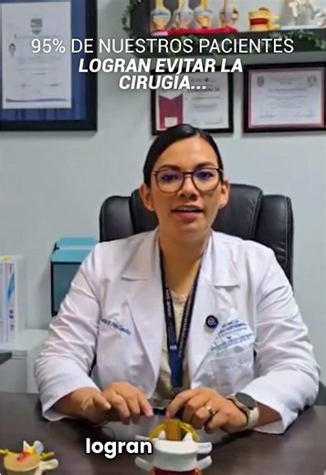 ¿En qué consiste nuestro tratamiento integral? 🤔 En el Centro de la Columna Vertebral tratamos el dolor desde la raíz, descubre en este video cómo logramos que el 95% de nuestros pacientes eviten la cirugía y recuperen su calidad de vida 💙 . . . #centrodelacolumnavertebral #problemasdecolumna #tips #dolordeespalda #HerniaDeDisco