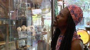 Watch Oddities Season 3 Episode 4 - Holiday Bizarre