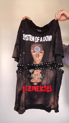 New inventory drop coming soon! @iindiefoxx #alttiktok #altfashion #grungeaesthetic #bandtees #punkrock