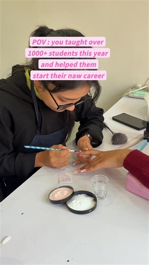 Professional Nail Art Classes for Beginners