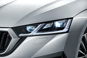 Už i Škoda Auto nabízí Matrix-LED světlomety. Co vše umí? | fDrive.cz