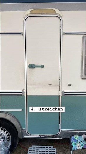 Wohnwagen streichen mit 4in1 Lack von Shabby World #diy #beforeandafter #diyprojects #vanlife