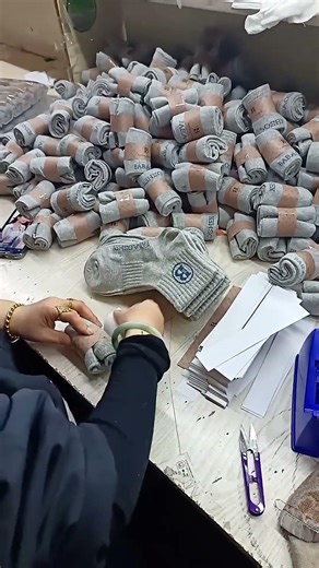 Creating Perfect Retail Ready Socks 🧦