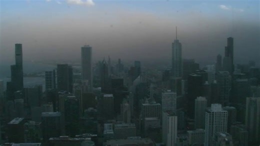 Dust storm engulfs Chicago skyline in dramatic time-lapse from Hancock Building