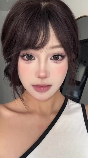 แต่งหน้าจีนหวานๆ สไตล์ Douyin ที่จะทำให้สวยโดดเด่น