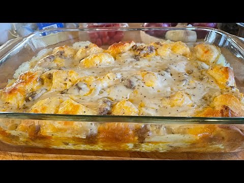 SAUSAGE BISCUITS AND GRAVY CASSEROLE (JIMMY DEAN'S HOT BREAKFAST SAUSAGE)