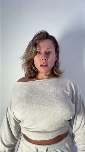 BERNİ BERNADETTA PEC FLEX VİDEO #pecbounce #pecs #musclegirl