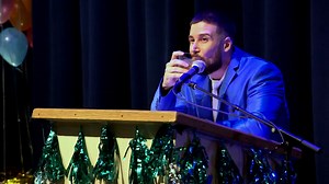 Tonight, it’s time for our first annual Jersey Shore Poconos Talent Show—and Vinny Guadagnino is busting out his best chooch suit for the occasion. 🌟 | Jersey Shore