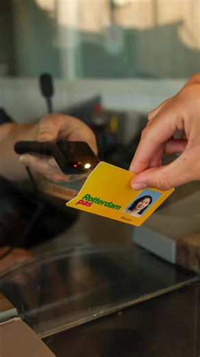 Een dag vol avontuur met je Rotterdampas? Zo doe je dat! 🤩 Van een rondleiding op het ss Rotterdam tot een croissant smikkelen bij Picobello Fresh en een potje midgetgolf bij Midget Golfbaan Parkhaven. ⛳️ Dat smaakt naar meer! Hoe ziet jouw perfecte dag eruit? | Rotterdampas