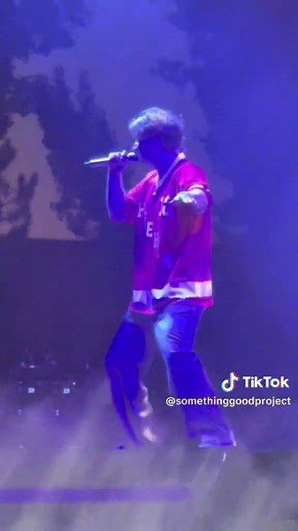 Dave Bayley Live in Concert with Glass Animals