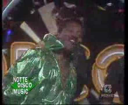 KANO - CAN' T HOLD BACK