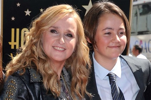 Melissa Etheridge recalls moment 11-year-old son came out to her as straight: ‘Mom, I’m sorry’