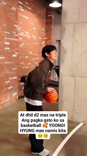 1.2K views · 51 reactions | KIM TAEHYUNG' Live on Weverse and playing basketball  . . . . . . #BTS #BTSV #Taehyung #BTSジン #btsarmyforever #btsforever #bangtanboys #btsarmy #bts_official_bighit #btslover #bangtansonyeondan방탄소년단 | Bai'Rea A Pinadtayah | Facebook