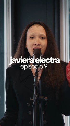 Cloop l Estudio Creativo on Instagram: "🎥✨ Y asi le damos Incio a la SEGUNDA TEMPORADA de Cloop Case Esta vez junto a la talentosa @javieraelectra quien nos comparte toda su energía y esencia en una sesión grabada desde el corazón de Concepción. 💫 🔗 Mira el video completo ahora en nuestro canal de YouTube y déjate llevar por esta nueva experiencia musical. #CloopCase #SesionesEnVivo #CLOOP #JavieraElectra"