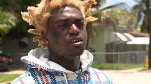 Rapper Kodak Black gives his advice to kids coming out of the projects - the way he escaped poverty, in an exclusive interview with Jay O'Brien CBS 12. Read more: https://bit.ly/3C1a1nR | CBS 12 News