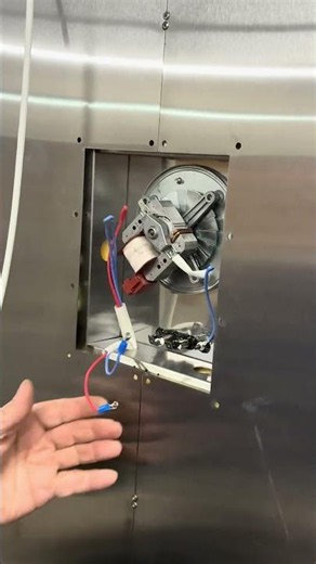 Das Herzstück der Konvektion! ⚡️ So montieren und verbinden Sie die Elektronik in DREVOS-Räucheröfen