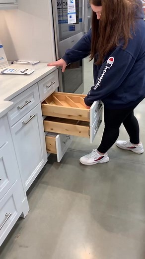 y’all ever go into lowe’s just to look at the kitchens #lookatthat #got2bStyled #MakeTheLeap #heartbeenbroke #foryou #fyp