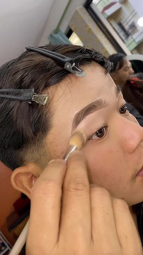 Eyebrows Tutorial Featuring Student Work by Nancy