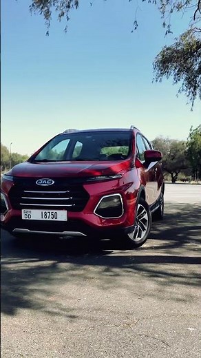 Confidence comes in red. ​Meet the JAC JS3.​