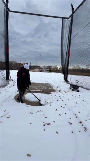 Training Journal🥏🏋🏾 | 11-11-25: ❄️ #discus #discusthrow #olympics #trackandfield | Instagram