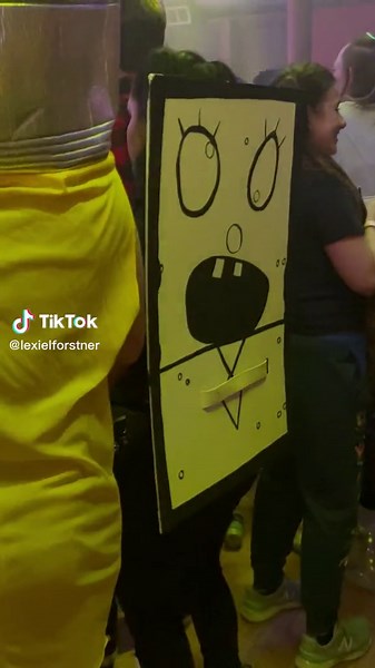 SpongeBob Rave Experience | Fun Cosplay and Nostalgia